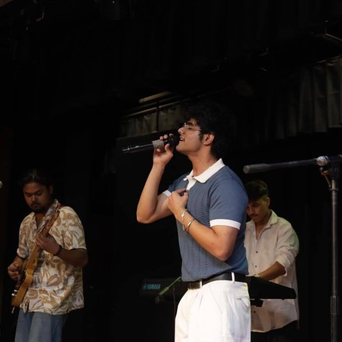 Music Production and Sound Engineering College in India lp 9 516406810_18407031142104549_459679852832036582_n